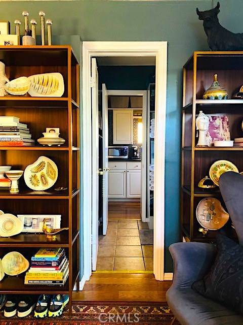 583 Calle Abronia - Photo 1