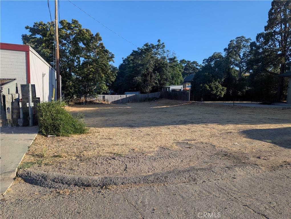 624 8th Street - Photo 1