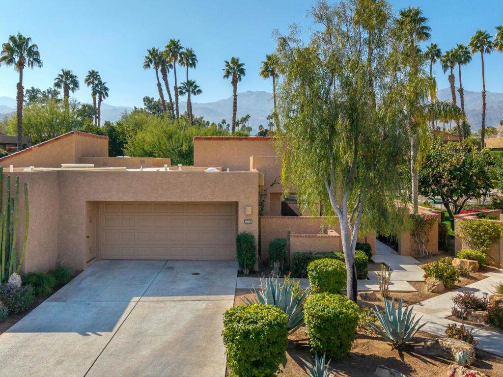 48629 Sundrop Court - Photo 1