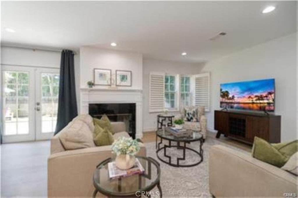 5840 White Oak Avenue - Photo 1