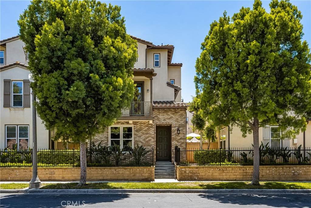 125 Tall Oak - Photo 1
