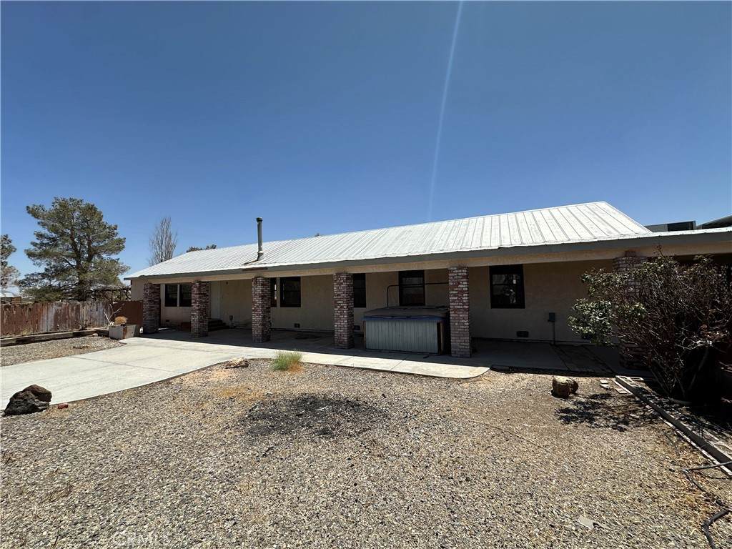 46363 Valley Center Road - Photo 1