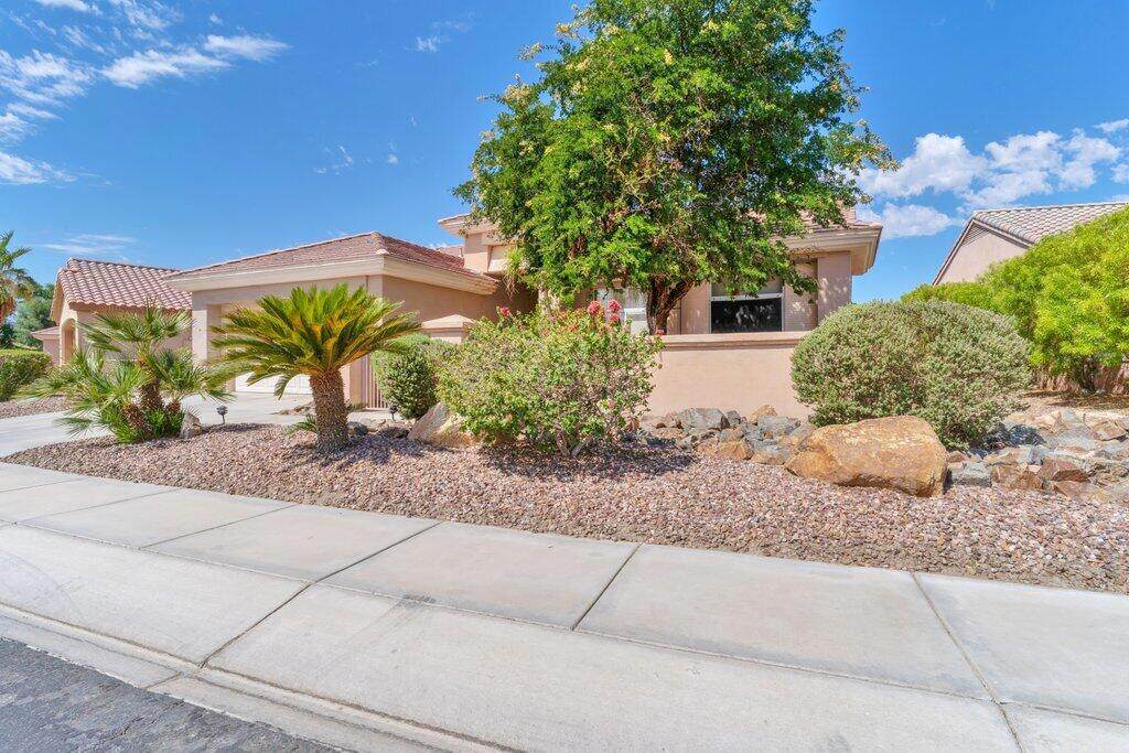 39357 Mirage Circle - Photo 1