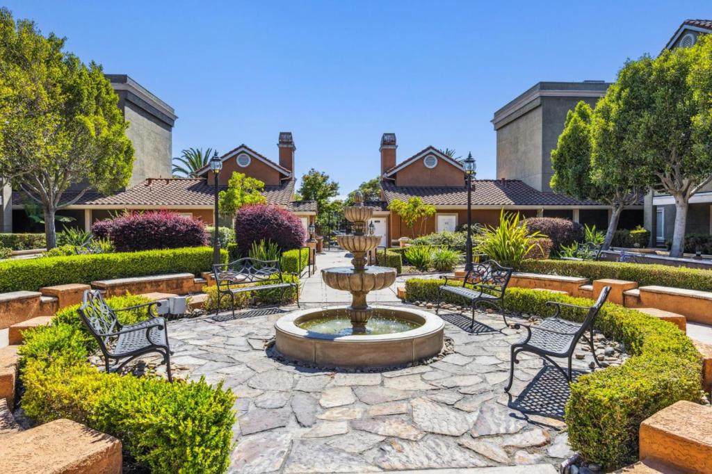 401 Norfolk Street - Photo 1