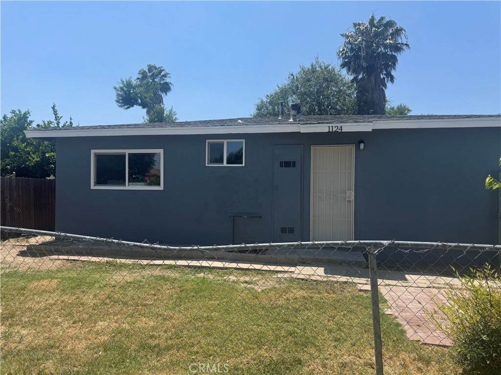 1124 Ramona Avenue - Photo 1