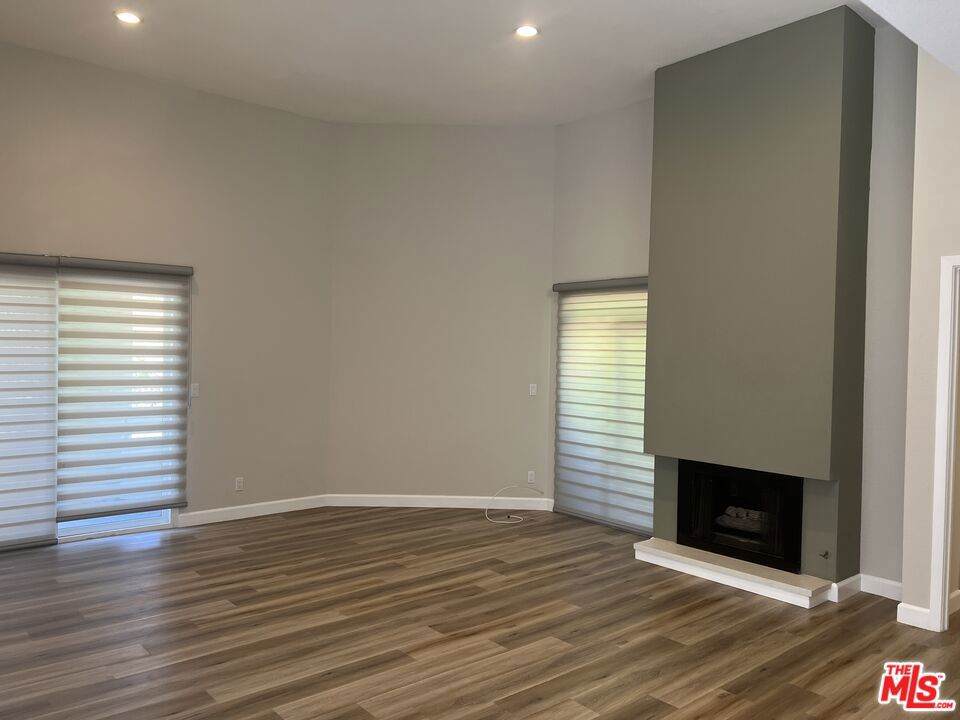 11209 Sardis Avenue - Photo 1