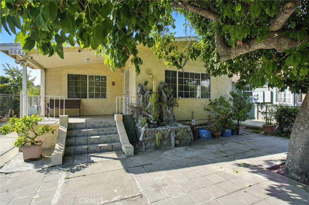 2662 Rich Street - Photo 1