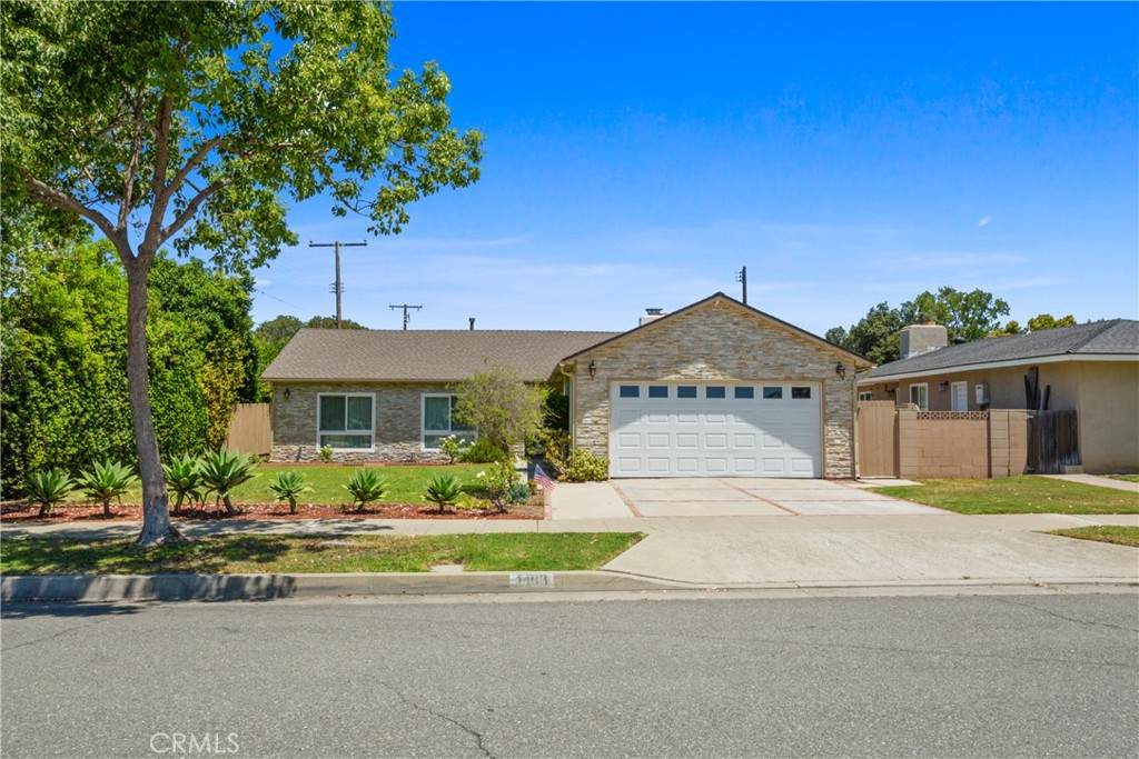 1403 Chalynn Avenue - Photo 1