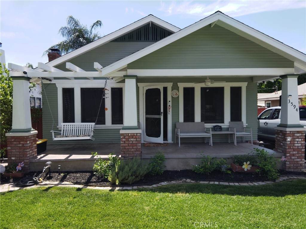 3594 Bandini Avenue - Photo 1