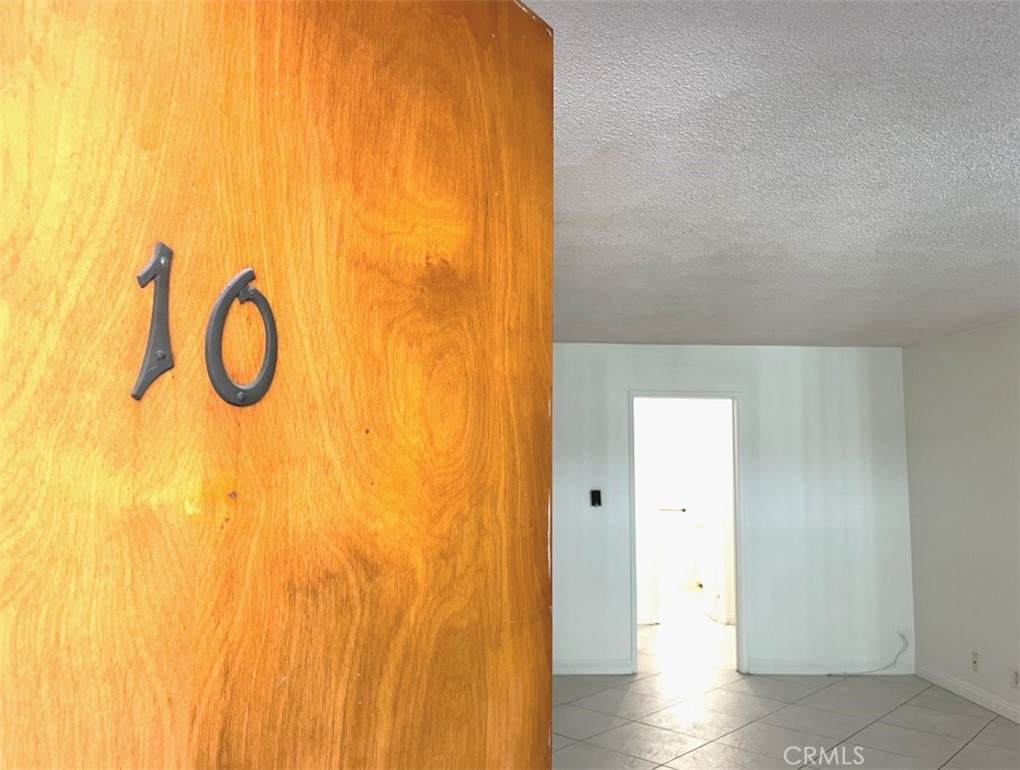 120 Alamitos Avenue - Photo 1