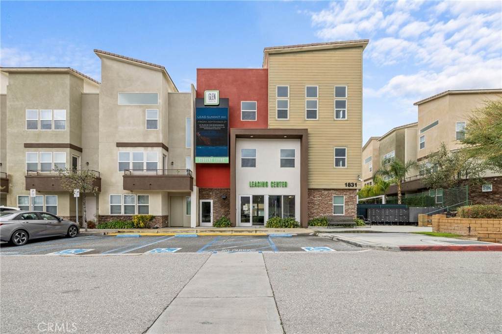 1831 Northpark Boulevard - Photo 1