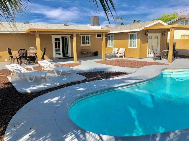 73427 Santa Rosa Way - Photo 1