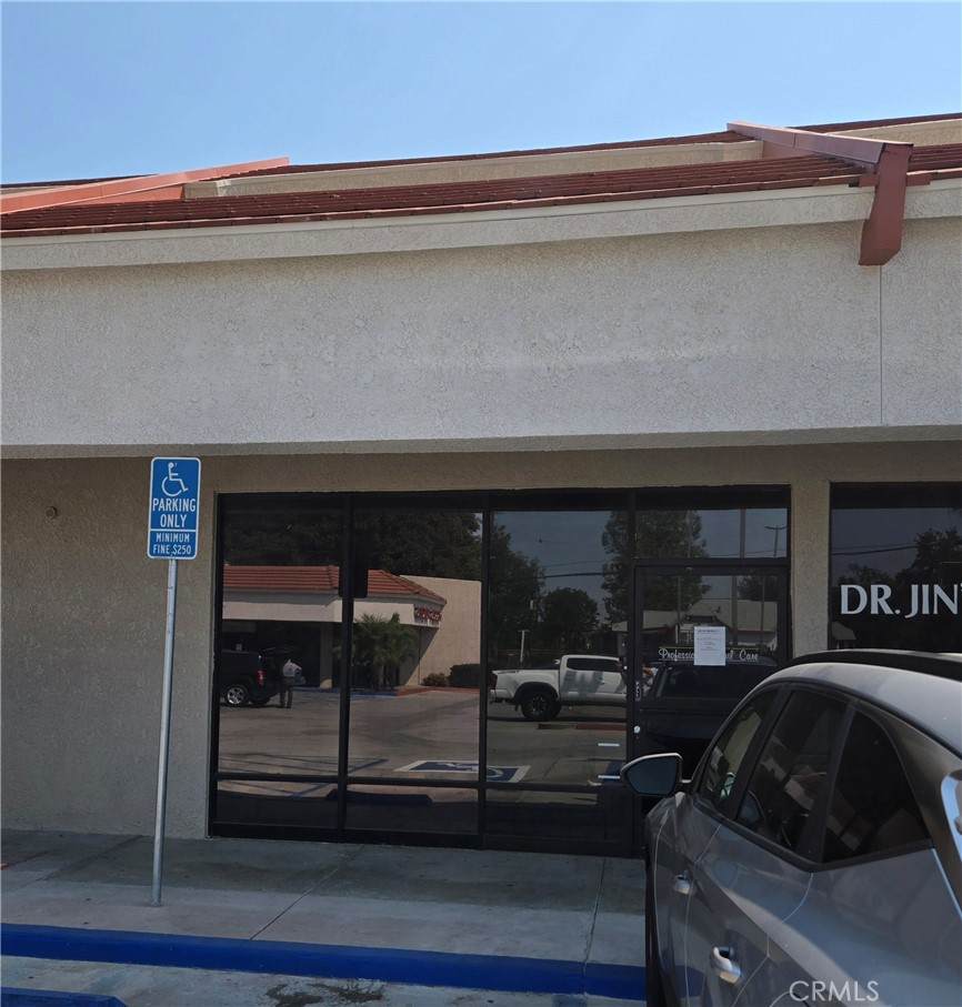 https://bt-photos.global.ssl.fastly.net/socal/orig_boomver_1_374774002-2.jpg