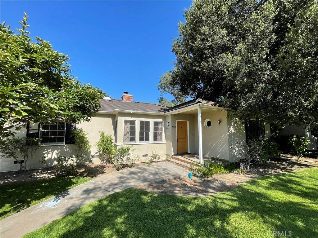 1865 Sharon Place - Photo 1