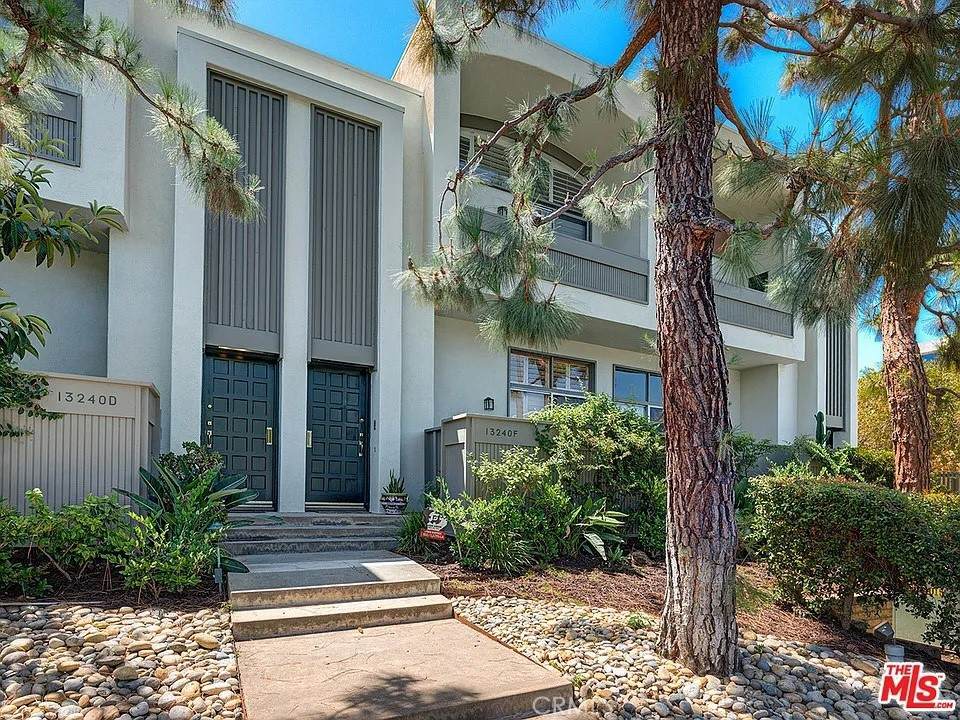 13240 Fiji Way - Photo 1