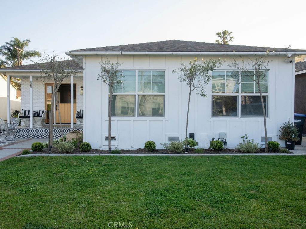 303 Flower Street - Photo 1