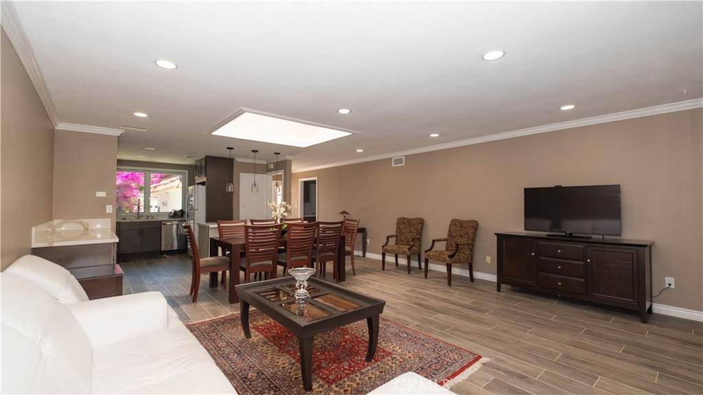 7 Satinwood Way - Photo 1