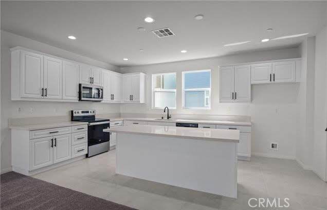 252 North Standard - Photo 1