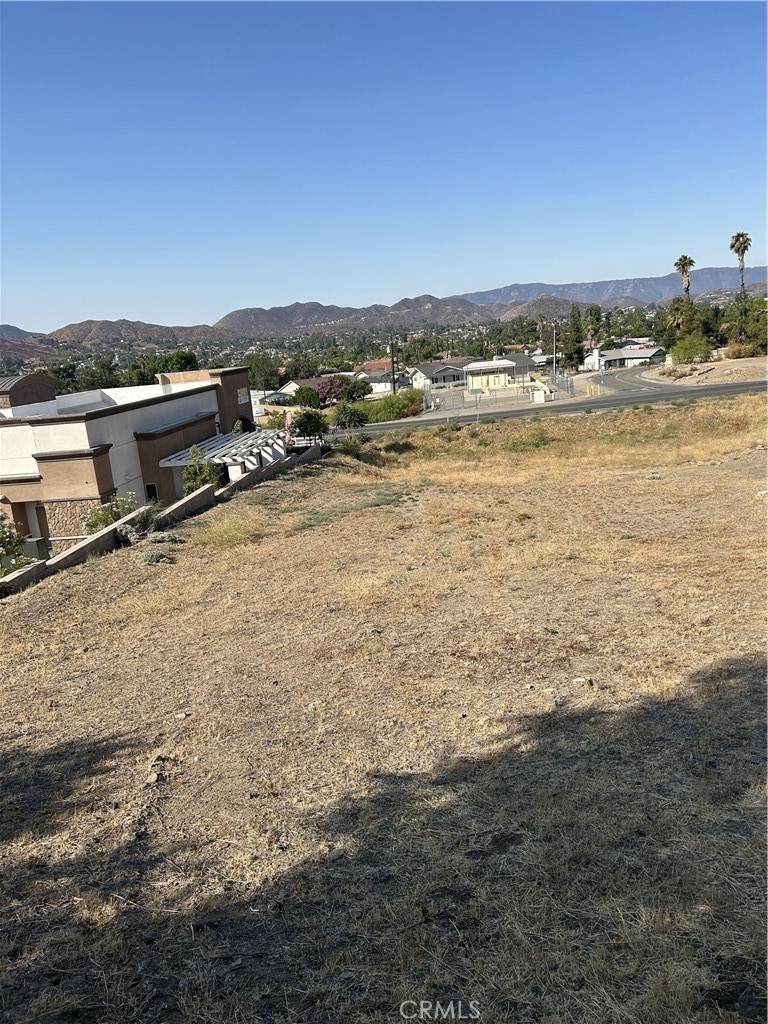 https://bt-photos.global.ssl.fastly.net/socal/orig_boomver_1_374785812-2.jpg