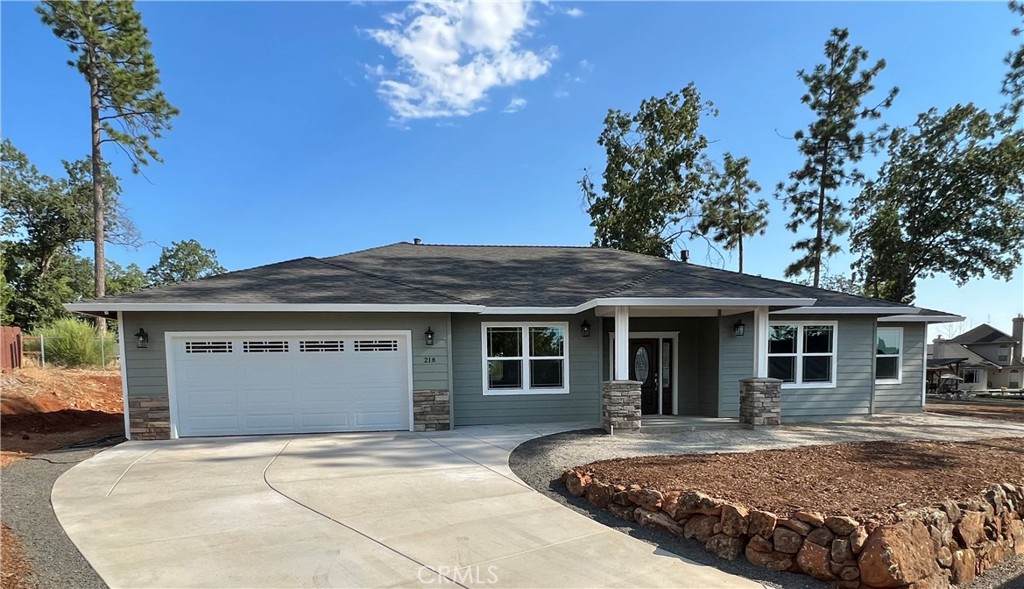 218 Sky Oaks Drive - Photo 1
