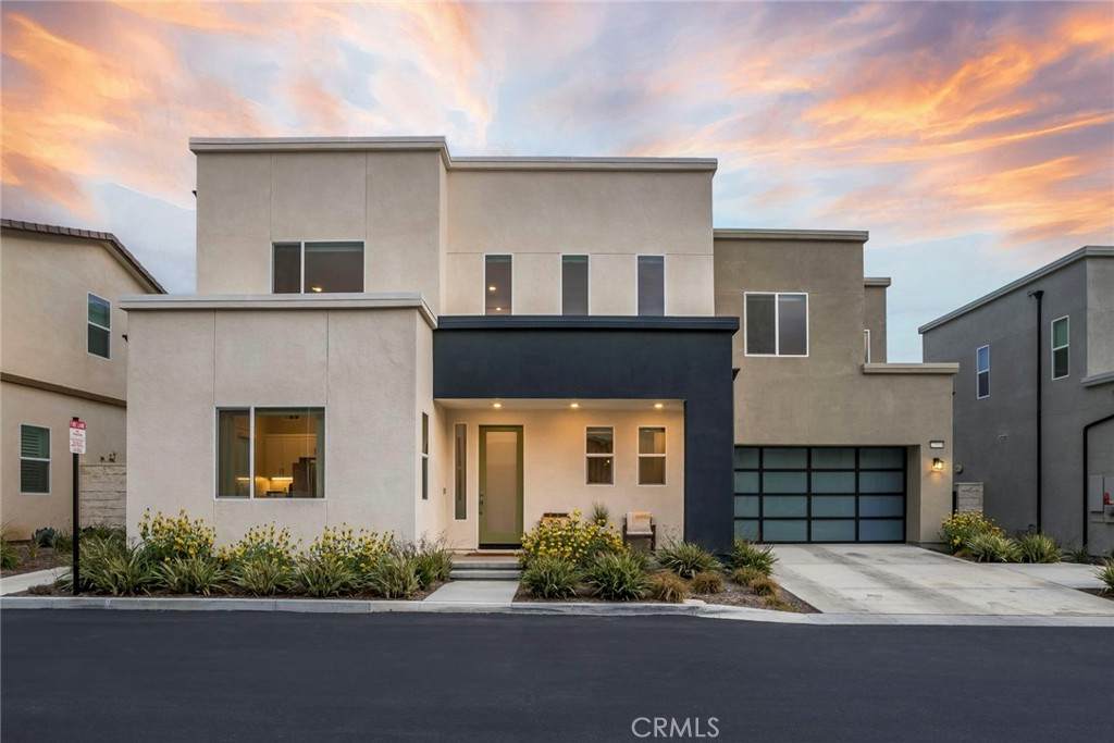 27018 California Court - Photo 1