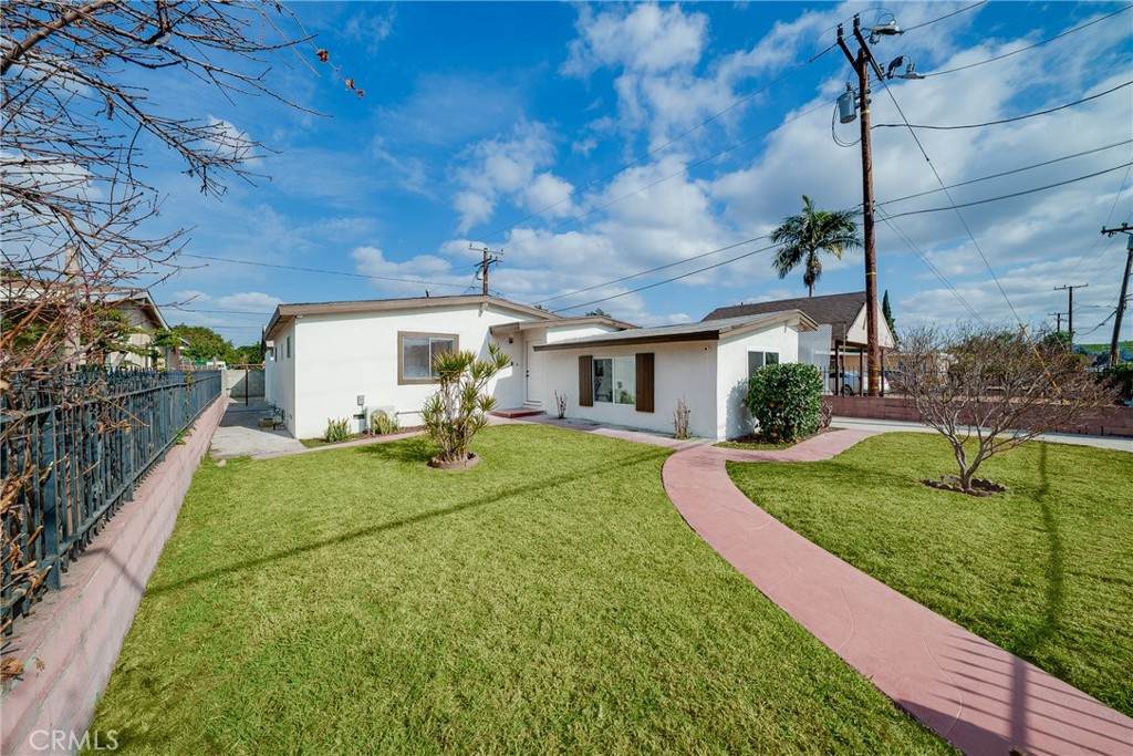 11221 Fineview Street - Photo 1
