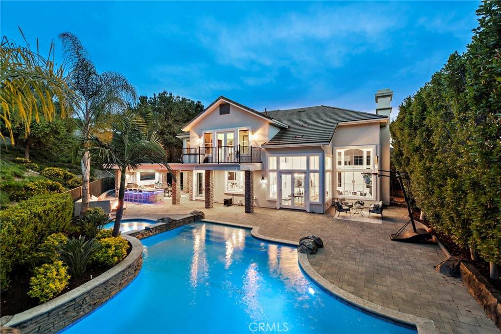 22 Van Gogh Way - Photo 1