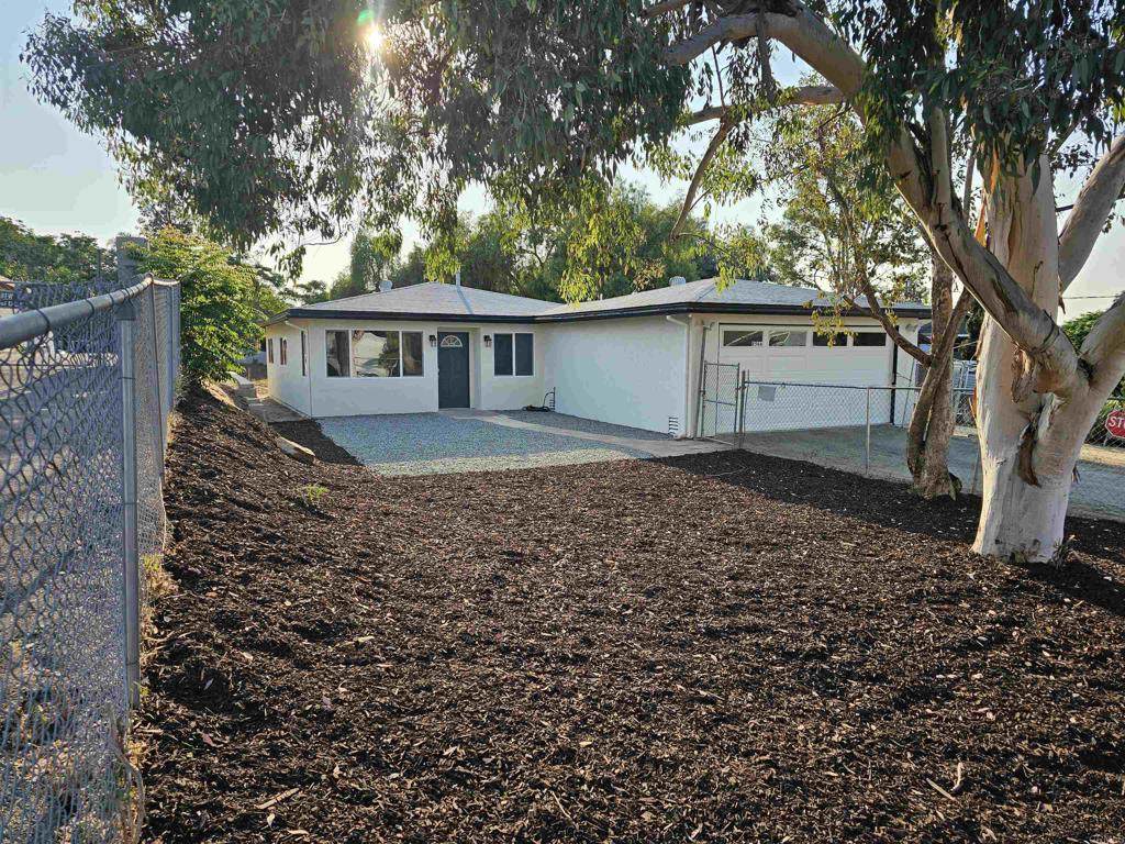 8566 Atlas View Drive - Photo 1