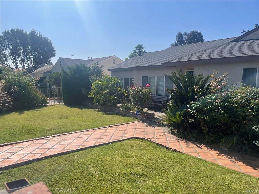 9538 Pentland Street - Photo 1