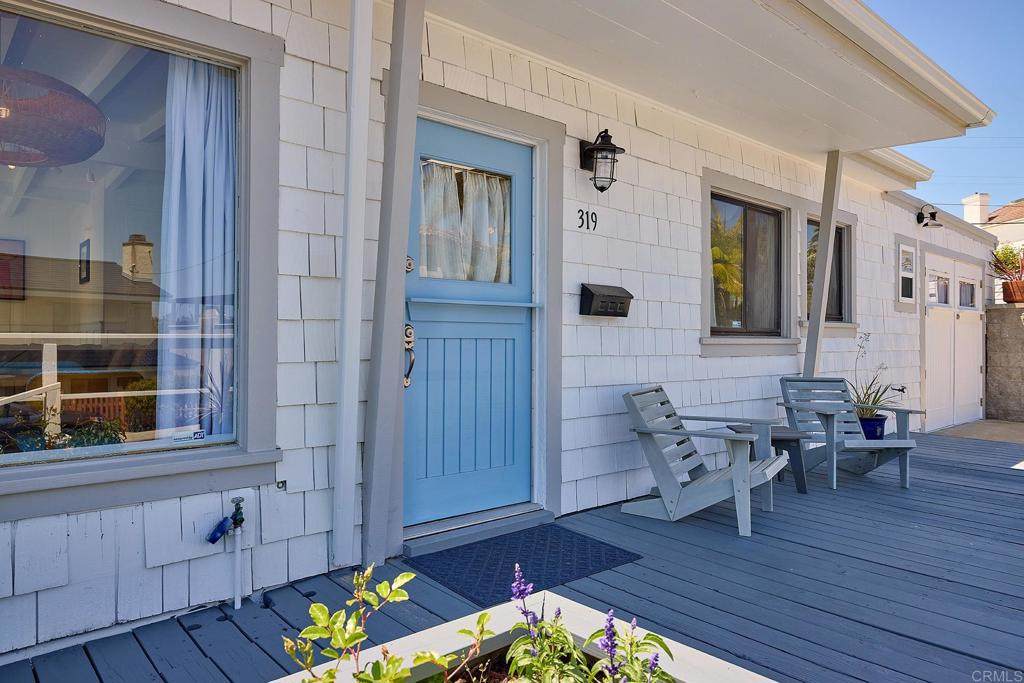 319 Clark Street - Photo 1