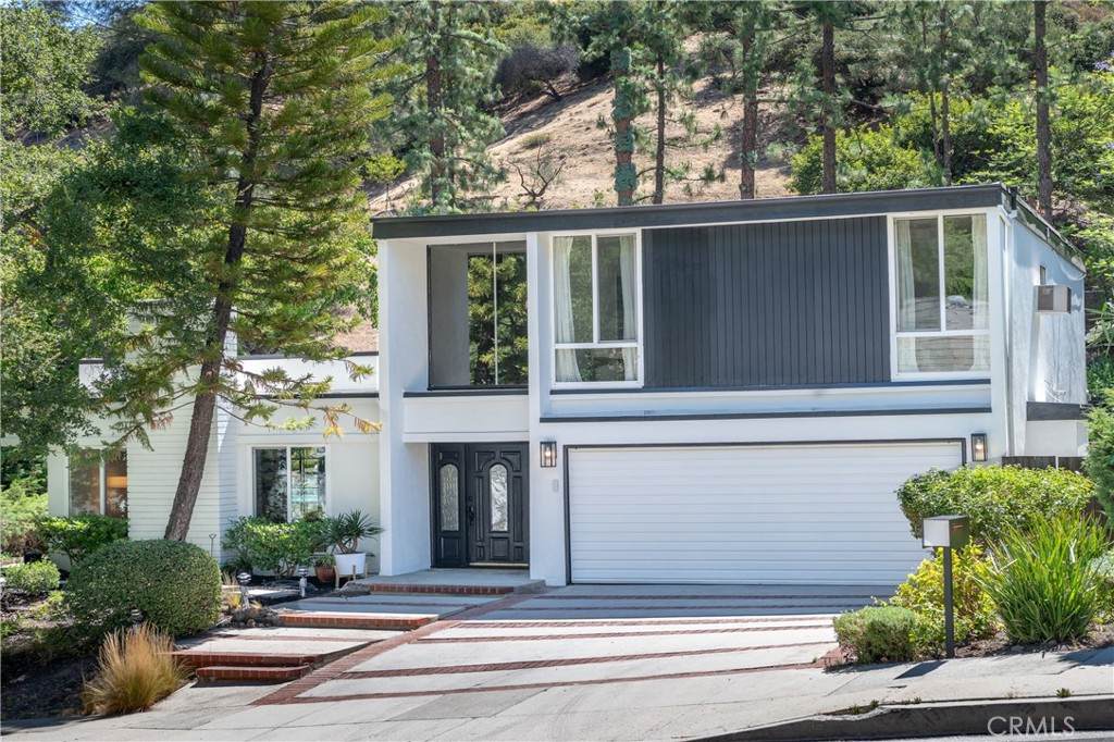16990 Escalon Drive - Photo 1