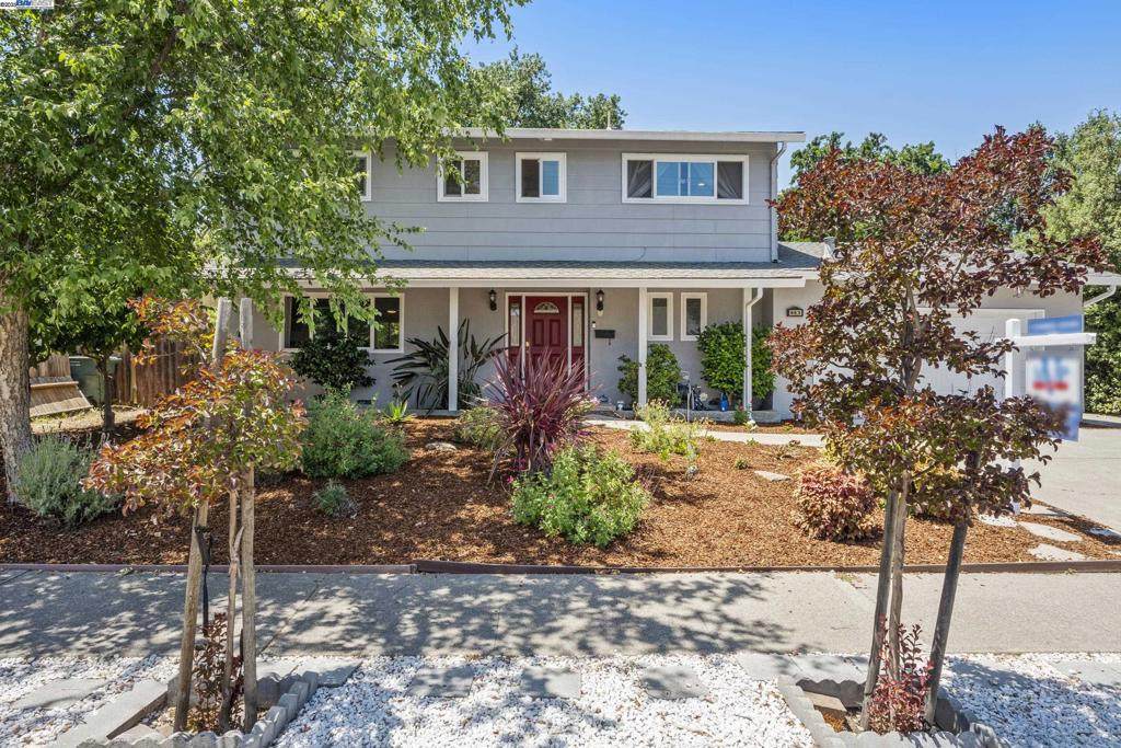 963 Getoun Dr - Photo 1