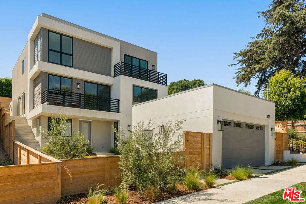 1615 Coronado Street - Photo 1