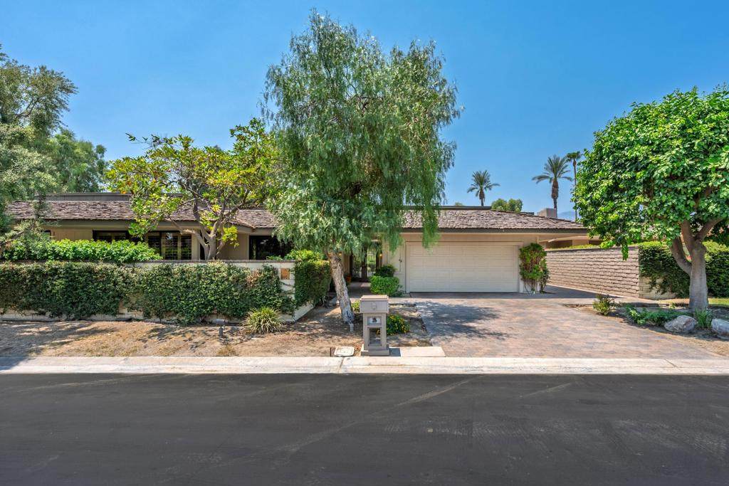 97 Columbia Drive - Photo 1