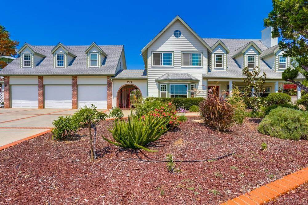 906 Gretna Green Way - Photo 1