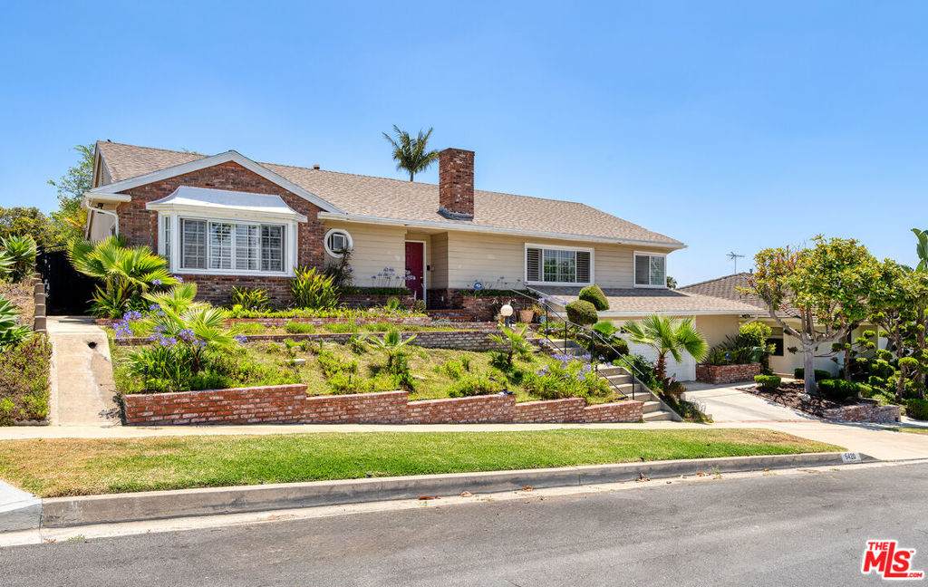 5420 Holt Avenue - Photo 1