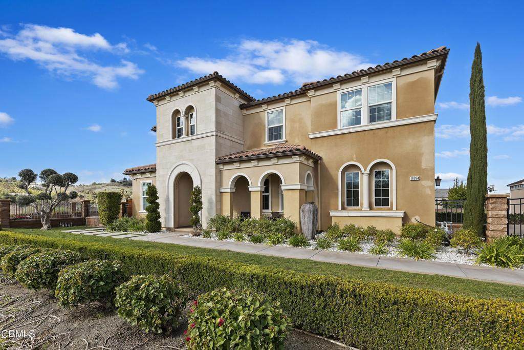 16094 Mariposa Avenue - Photo 1