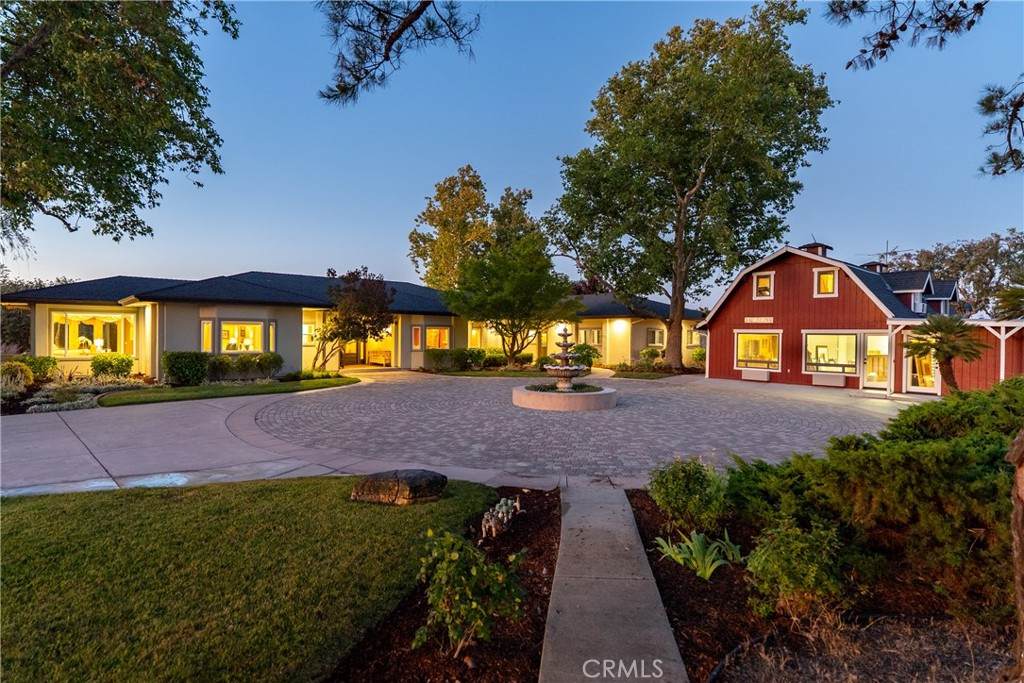 3520 Creston Road - Photo 1