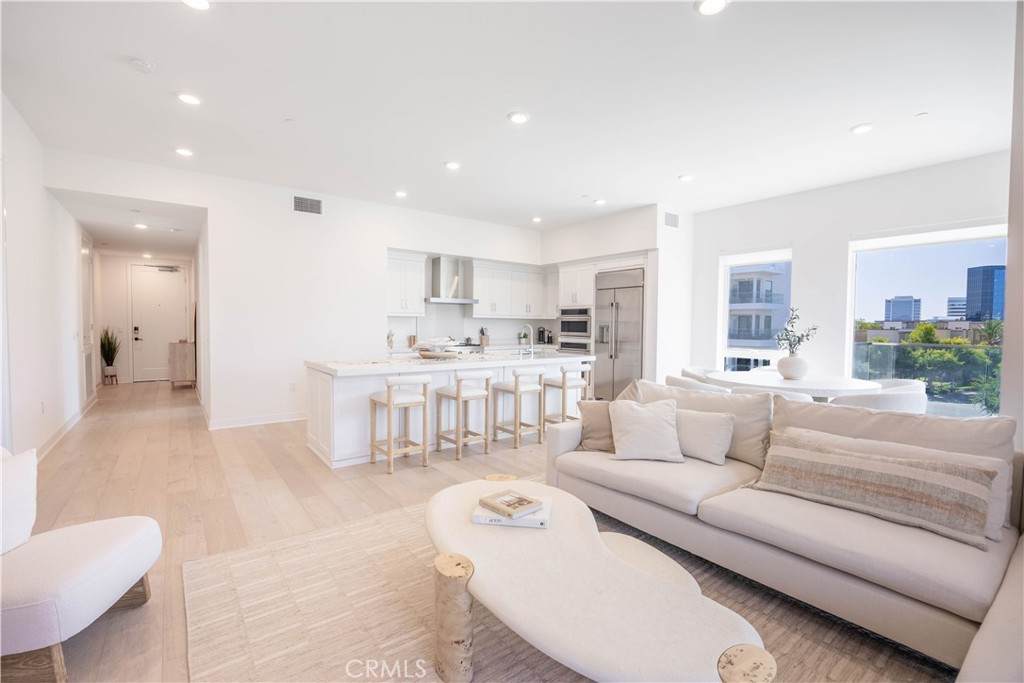 3400 Rivington - Photo 1