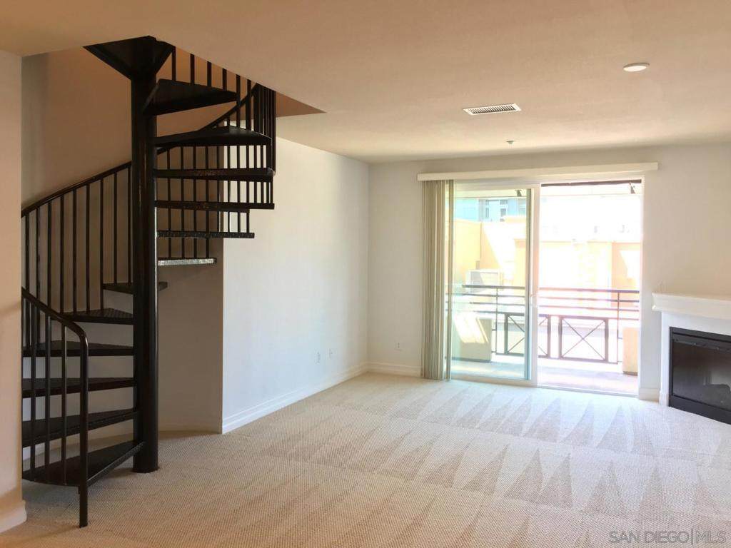 550 Park Blvd - Photo 1