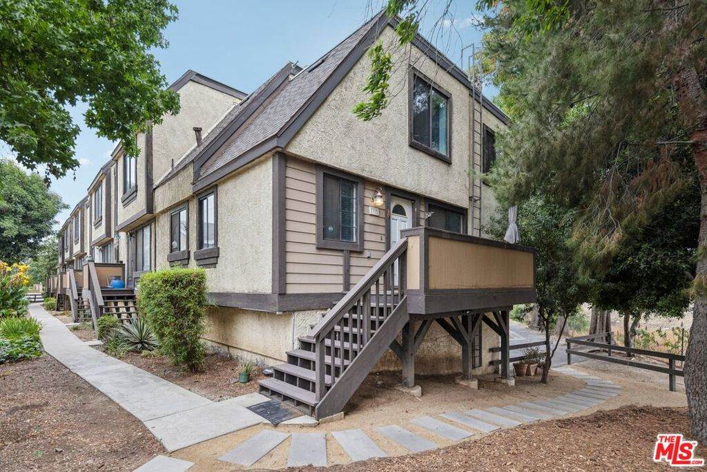 11300 Foothill Boulevard - Photo 1