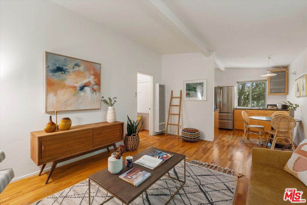 2909 10th Street - Photo 1