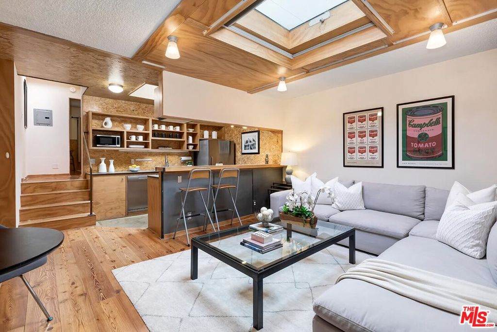 1524 10th Street - Photo 1