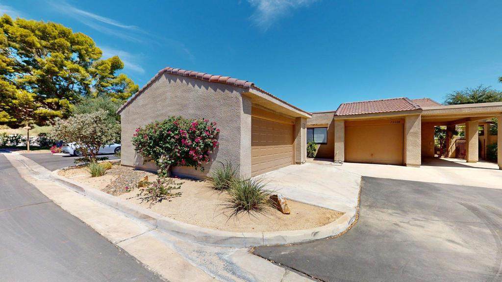 72306 Canyon Lane - Photo 1