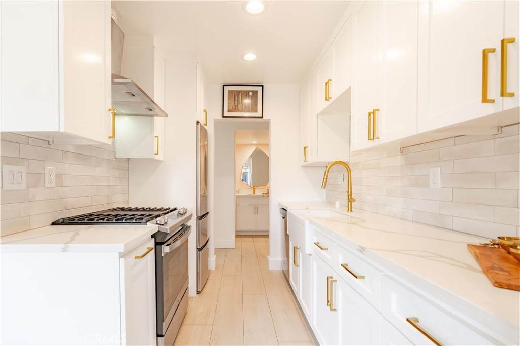 1360 Lambert Road - Photo 1