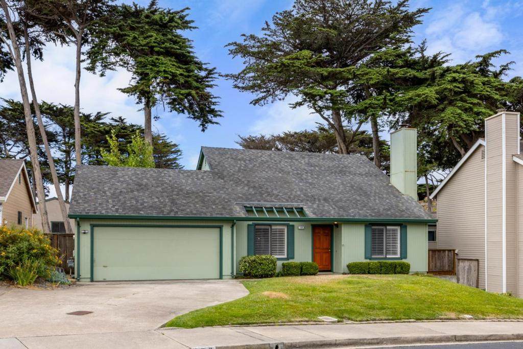 126 Cypress Lakes Court - Photo 1