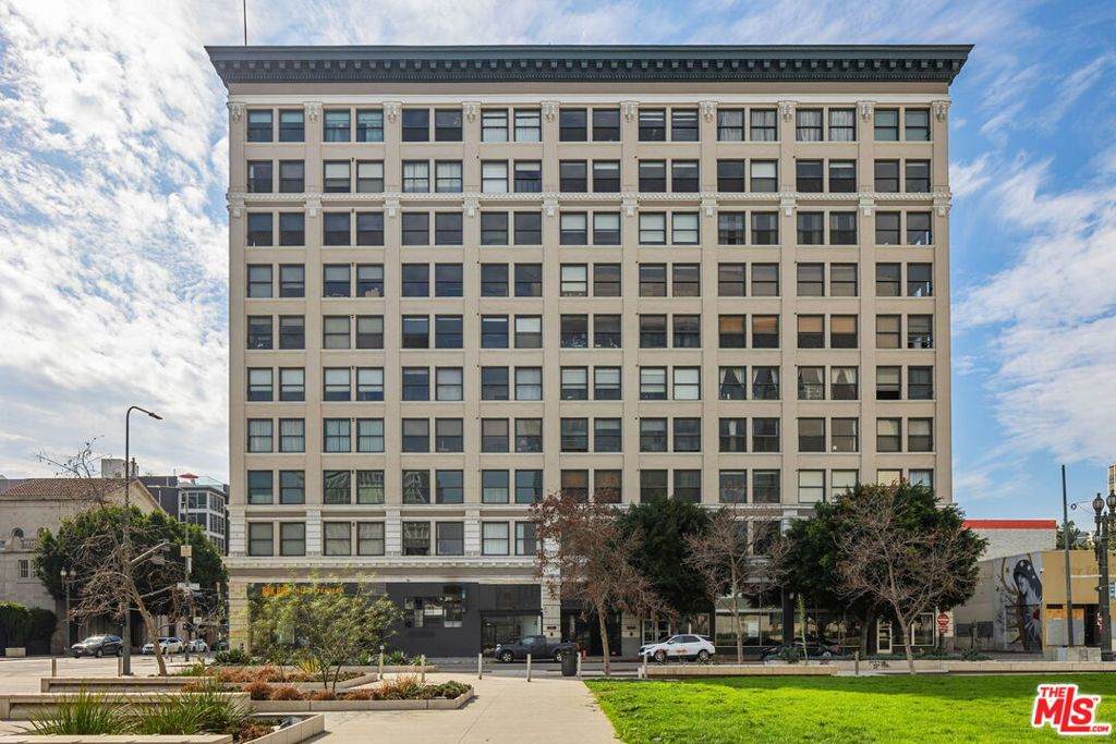 108 2nd Street - Photo 1