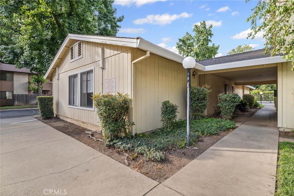 1395 Nord Avenue - Photo 1
