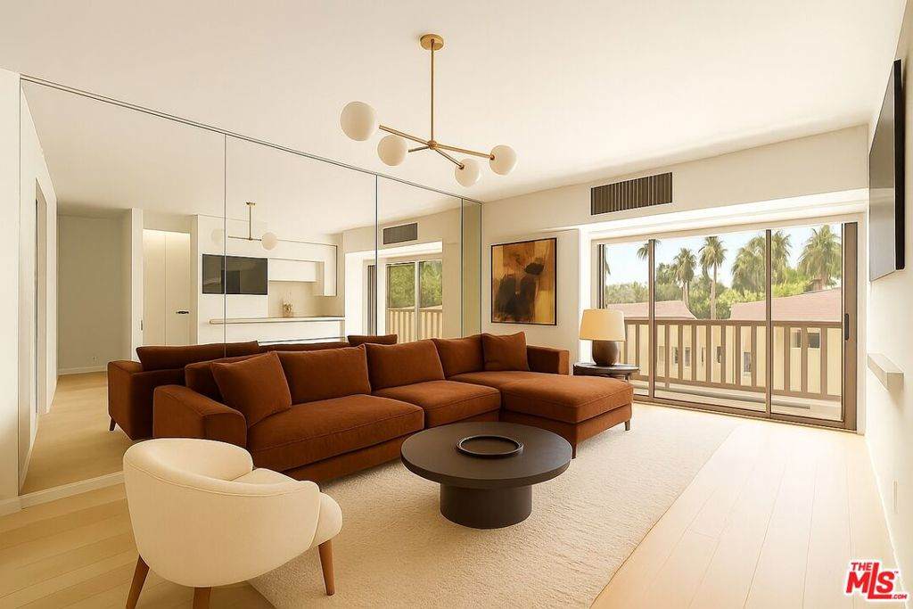 999 Doheny Drive - Photo 1