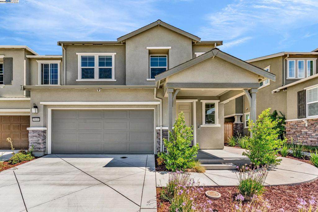 5946 Markham Dr - Photo 1